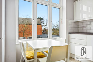 Photo 16- click for photo gallery